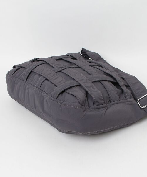 メッシュデザイン ショルダーバッグ ブラウン系 ショルダーバッグ バッグ メッシュデザインショルダーバッグ