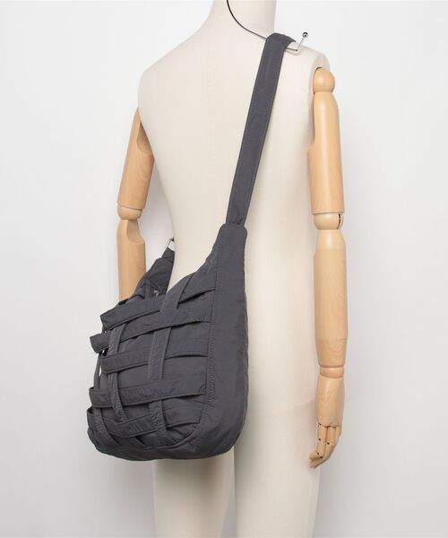 メッシュデザイン ショルダーバッグ ブラウン系 ショルダーバッグ バッグ メッシュデザインショルダーバッグ