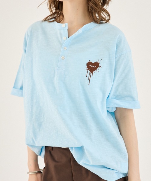 ONCILY（オンシェリー） ヘンリーネック tシャツ ASSORT HEART LOGO