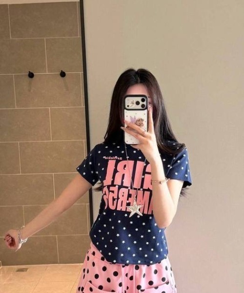 星柄 半袖 ミニドレス ViViDAY tシャツ 半袖 フロント英字ロゴ 星柄ショートtシャツ