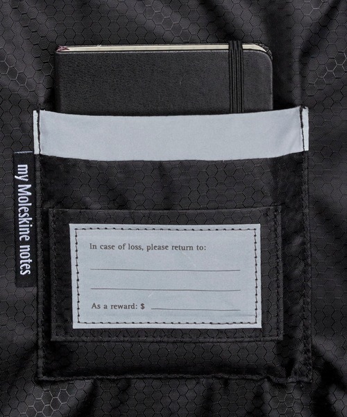 MOLESKINE(モレスキン) デイバック リュック 15インチ デバイス収納 MOLESKINE(モレスキン) デイバック リュック 15インチ デバイス収納