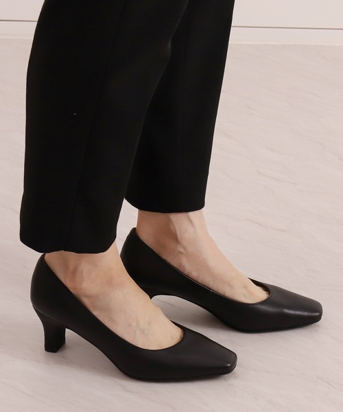 artemis by DIANA（アルテミス by ダイアナ） パンプス 本革スクエア