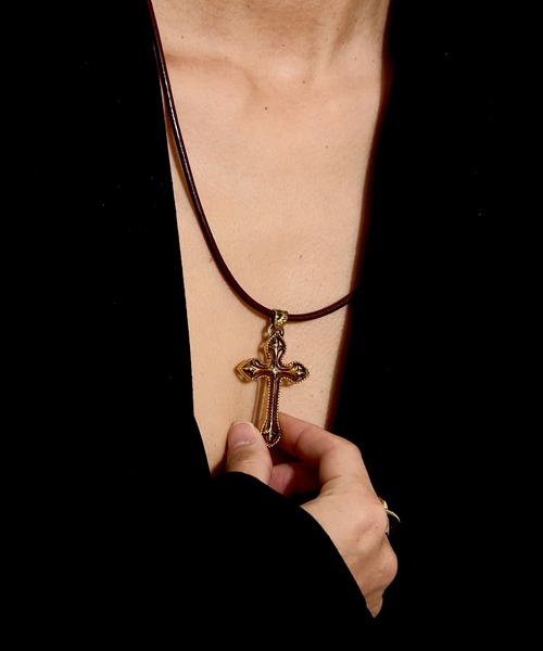 ネックレス クロス K18ホワイトゴールド ダイヤモンドクロスネックレス | pioni-shop