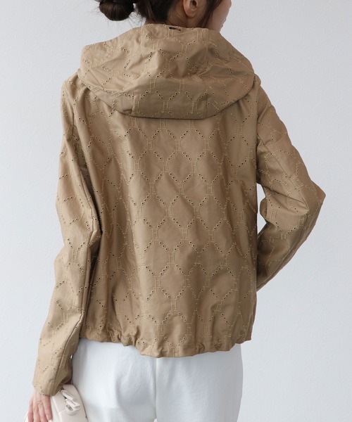 Herno フード付き ピンクベージュブルゾン TOMORROWLAND｜HERNO COAT | Rakuten Fashion(楽天ファッション／旧