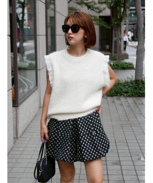 BeBeoD（ベベッド） ベスト ジレ 袖レースデザインニットベスト