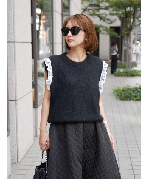 BeBeoD（ベベッド） ベスト ジレ 袖レースデザインニットベスト