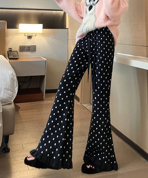 パンツ フレアシルエットドット柄フリルパンツ レディース : ZOZOTOWN