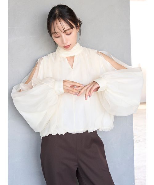 snidel デザインパフスリーブブラウス SNIDEL - 定価以下✨️ snidel スナ デザインパフスリーブブラウス