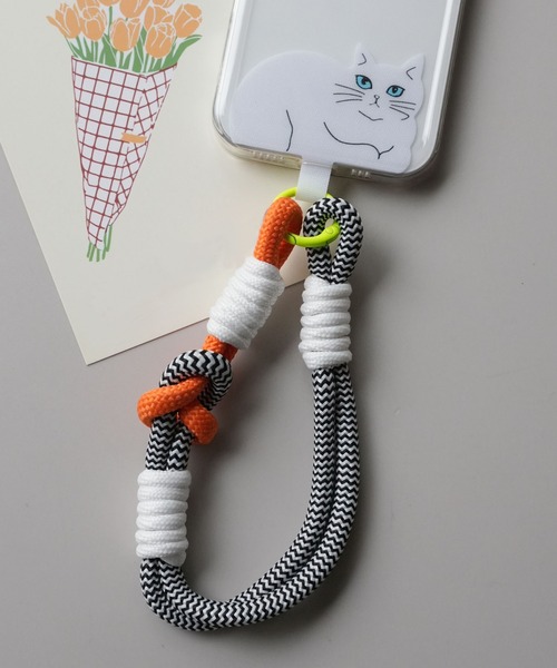 ammy. / エイミードット 」 ねこ モチーフ スマホハンドストラップ