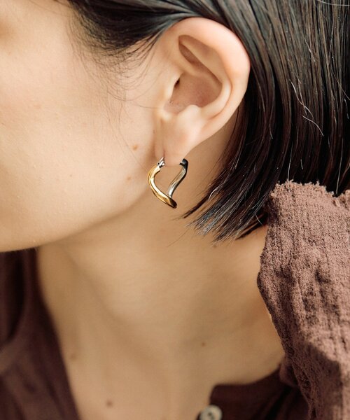 ear PAPILLONNER（イア パピヨネ） ピアス 「金属アレルギー対応 