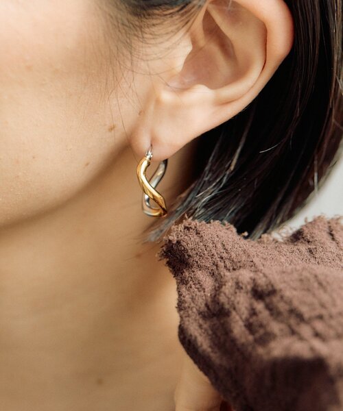 ear PAPILLONNER（イア パピヨネ） ピアス 「金属アレルギー対応 