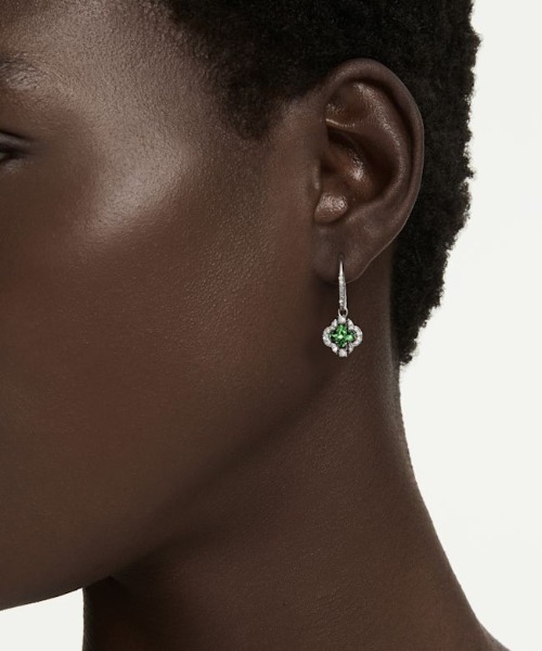SWAROVSKI（スワロフスキー） ピアス 「公式」「スワロフスキー」Una
