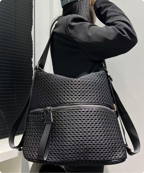 I.O.E デイバック リュック メッシュデザイン 2WAYショルダーバッグ