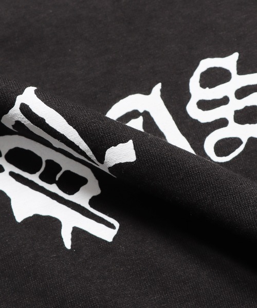 [PLEASURES] ロゴ Tシャツ PLEASURES tシャツ PLEASURES/プレジャーズ OLD E LOGO T-SHIRT
