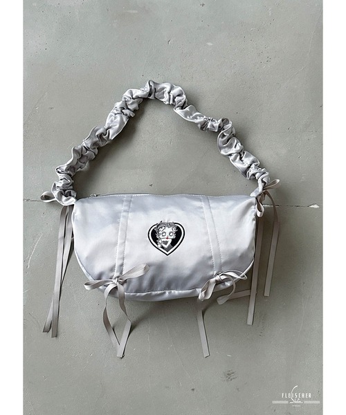 Adoon plain ショルダーバッグ バッグ 「BETTY BOOP(TM