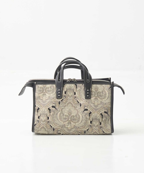 A VACATION（アヴァケーション） ショルダーバッグ バッグ 「A