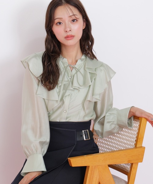 JILL by JILLSTUART ピンタック＆ラッフルブラウス　ベージュ JILL by JILLSTUART - JILL by JILLSTUART ピンタック＆ラッフル