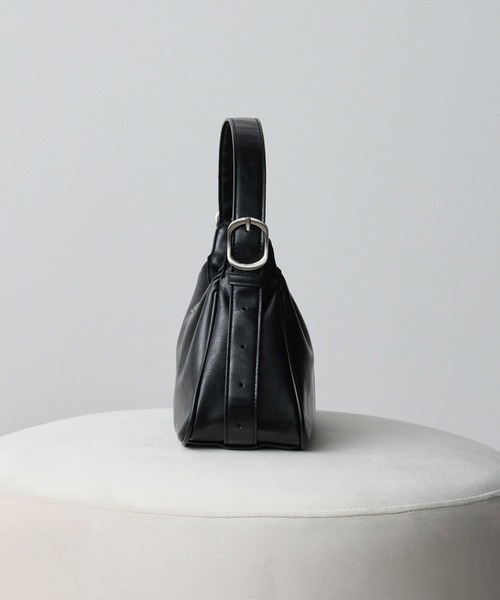 WYM LIDNM ショルダーバッグ EMBOSSED SOFT GLOW SHOULDER BAG メンズ 