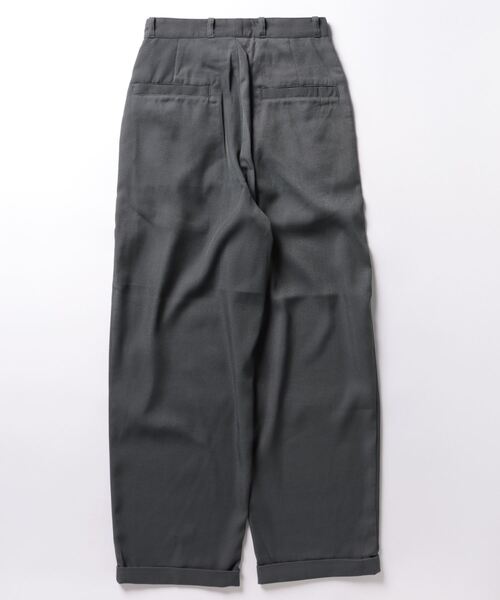 TINA：JOJUN（ティーナジョジュン） パンツ M ライトカーキ レディース