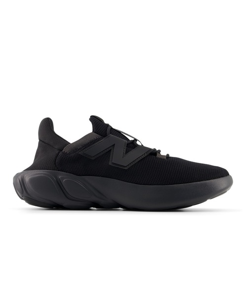 New Balance RC_1300 ブラック スニーカー　25cm New Balance（ニューバランス） スニーカー Fresh Foam RCVRY SPORT v4