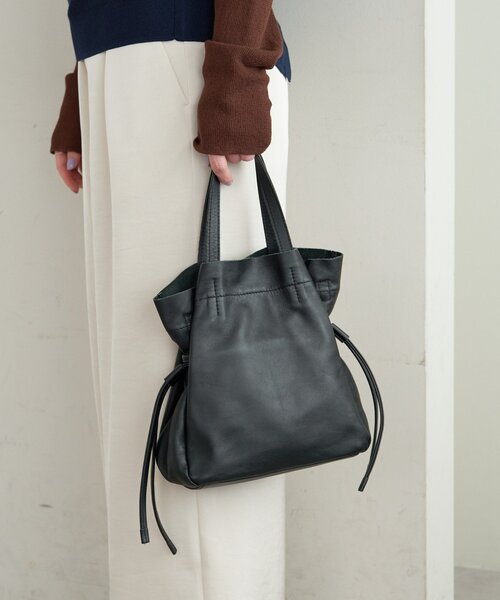 MICAN✴︎【新品】SHENERY ショルダーバッグ SHENERY（シーナリー） トートバッグ レザー巾着ショルダーバッグ
