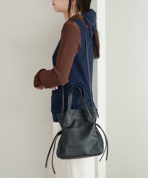 MICAN✴︎【新品】SHENERY ショルダーバッグ SHENERY（シーナリー） トートバッグ レザー巾着ショルダーバッグ
