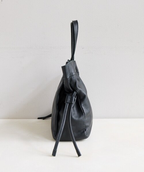 MICAN✴︎【新品】SHENERY ショルダーバッグ SHENERY（シーナリー） トートバッグ レザー巾着ショルダーバッグ