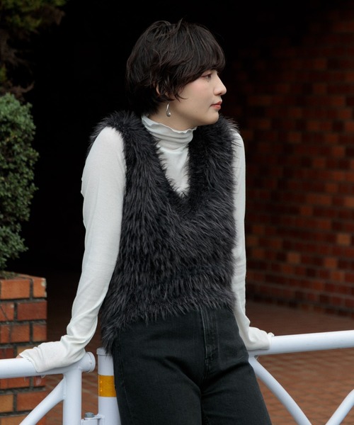 【AMERICAN RAG CIE】フェザーVネックニットベスト AMERICAN RAG CIE ニット セーター フェザーVネックニットベスト