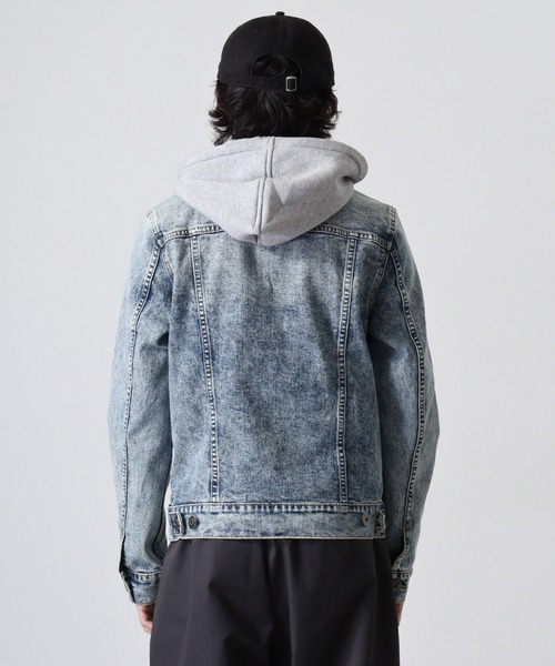 GUESS（ゲス） スマホショルダー デニムジャケット gジャン GUESS