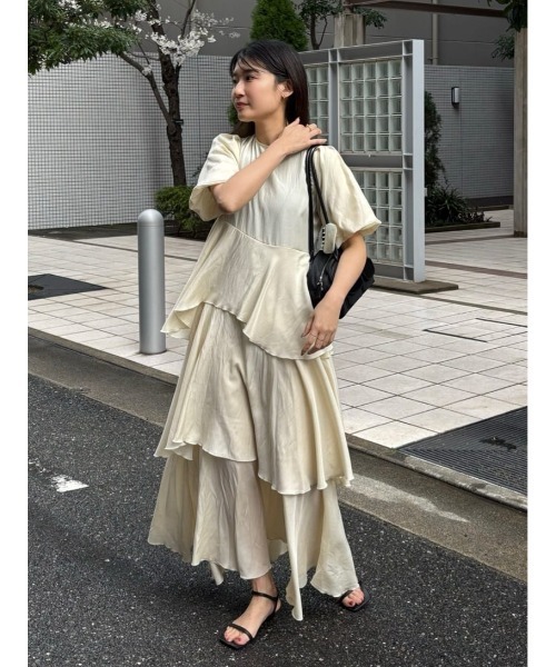 titivate（ティティベイト） ワンピース 半袖 ランダムヘムティアード