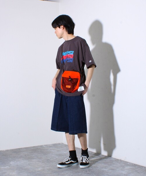UNIVERSAL OVERALL ショルダーバッグ 「UNIVERSAL OVERALL