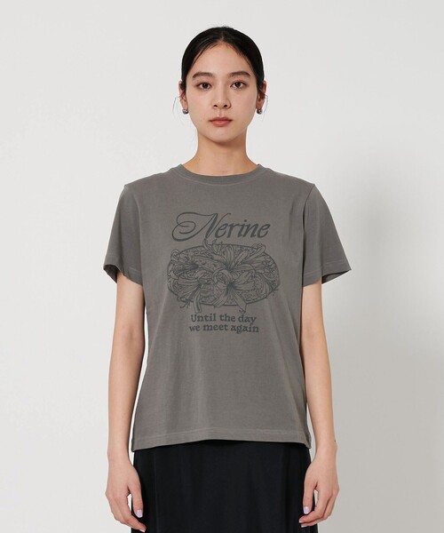 【VALENTINO】 リッププリント レディースTシャツ VALENTINO（Tシャツ(半袖/袖なし)）のフリマアイテム一覧