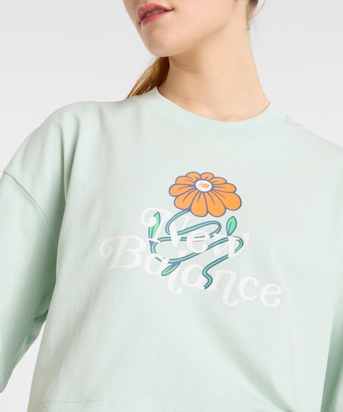 New Balance tシャツ Athletics フラワー オーバーサイズ
