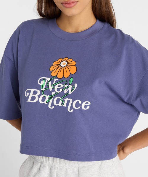 New Balance tシャツ Athletics フラワー オーバーサイズ