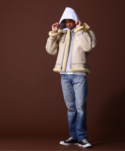 AVIREX（アヴィレックス） ブルゾン MEDIUM ホワイト系その他 メンズ