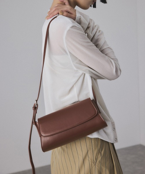 ADAM ET ROPE'（アダムエロペ） ショルダーバッグ バッグ フラップミニ