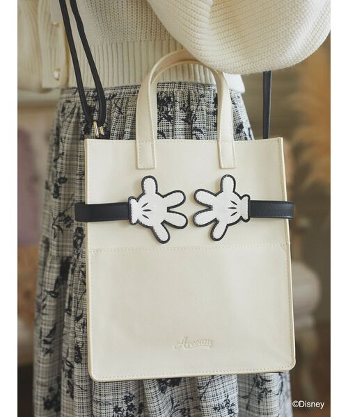 ドゥーニー&バーク　ディズニー コラボ　ハンドバッグ　ミッキー 美品　ショルダー 2025年最新】dooney bourke ディズニーの人気アイテム - メルカリ