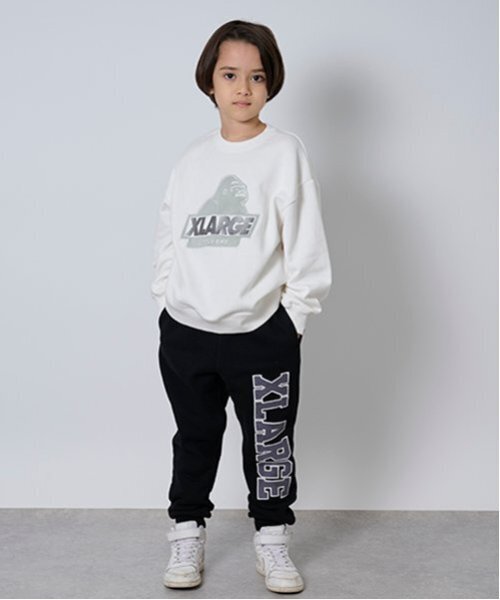 XLARGE KIDS（エクストララージ キッズ） トレーナー スランテッドOG