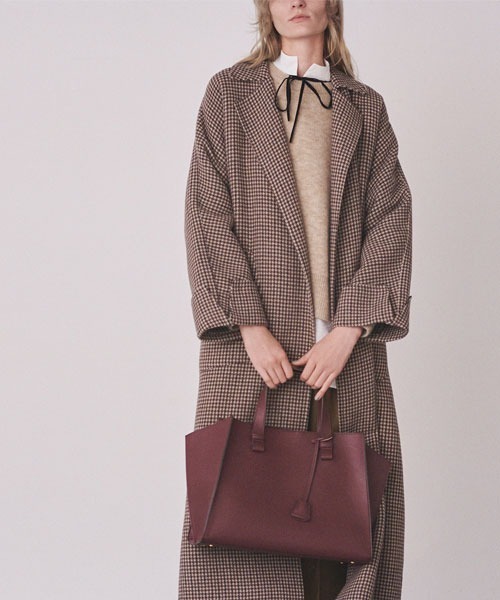【美品】Mila Owen ミラオーウェン スーパーロングダッフルコート 1 Mila Owen（ミラオーウェン） コート 1 アイボリー レディース