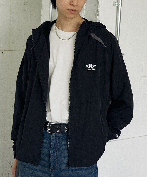 【新品】Umbro ブラック ナイロンジャケット UMBRO / NYLON TRACK JACKET