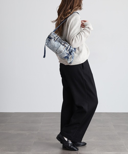   Jeans ブラックショルダーバッグ ショルダーバッグ GUESS JEANS Shoulder Bag メンズ : ZOZOTOWN Yahoo