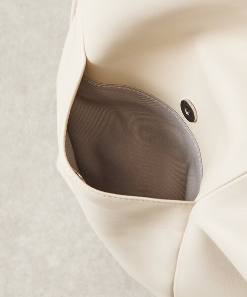 BEARDSLEY（ビアズリー） ショルダーバッグ バッグ 「本革」スムース