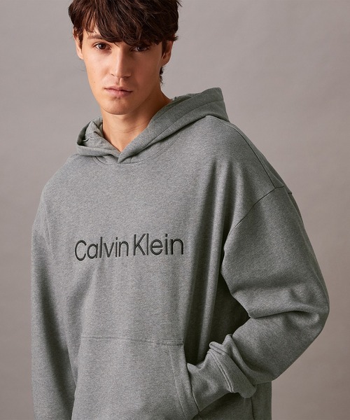 Calvin Klein（カルバン・クライン） パーカー 「ユニセックス