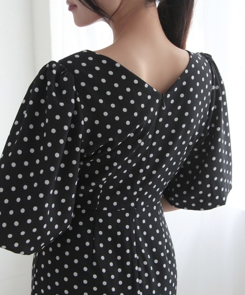 Julia Boutique ワンピース ドット柄バルーンスリーブタイト