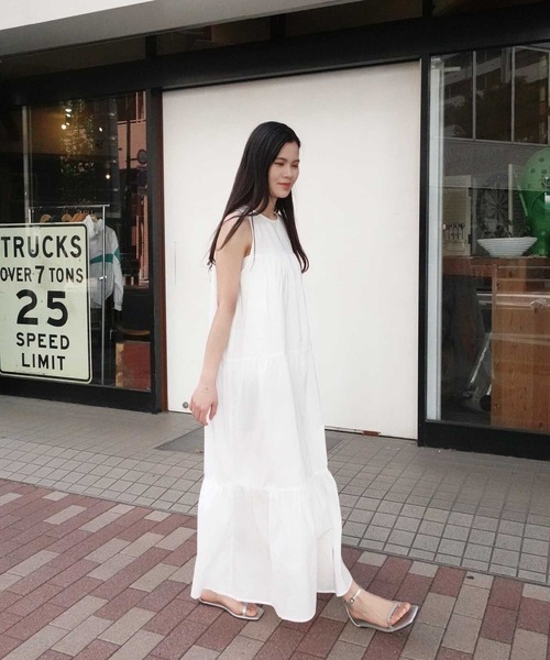 大人気❤️シンプルフレンチスタイルロングワンピース✭ノースリー CORNERS ワンピース ノースリティアードロングワンピース