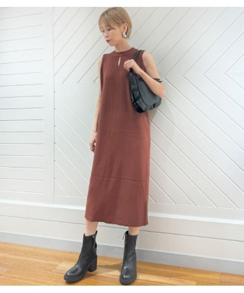 【美品】RIPANI MARICA ハーフムーンショルダーバッグ L RIPANI（リパーニ） ショルダーバッグ バッグ 「RIPANI/リパーニ