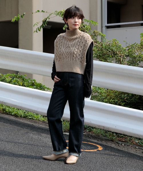 メゾンエウレカ　タートルニットベスト AMERICAN RAG CIE ニット セーター タートルケーブルニット