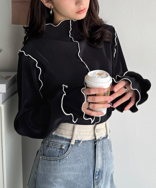 classicalelf（クラシカルエルフ） tシャツ 袖のニュアンスで魅せる