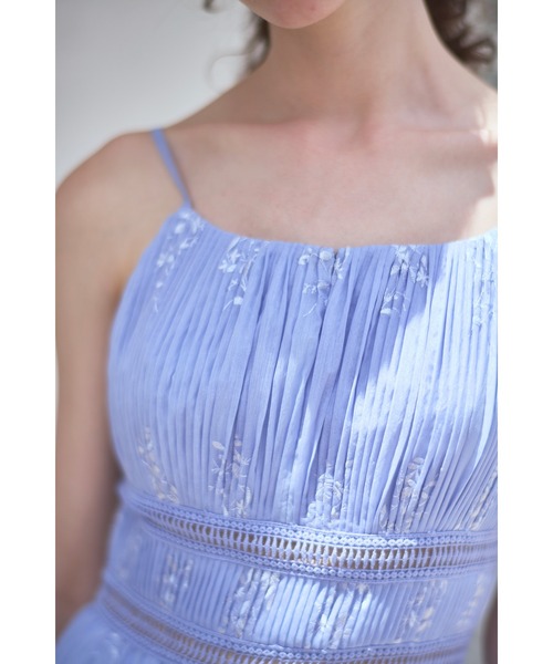 Estella.K ワンピース Dolce Vita Pleated Dress エンブロイダリー