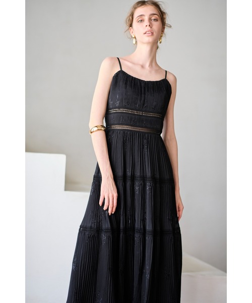 ワンピース Dolce Vita Pleated Dress エンブロイダリープリーツドレス | Estella.K | 21